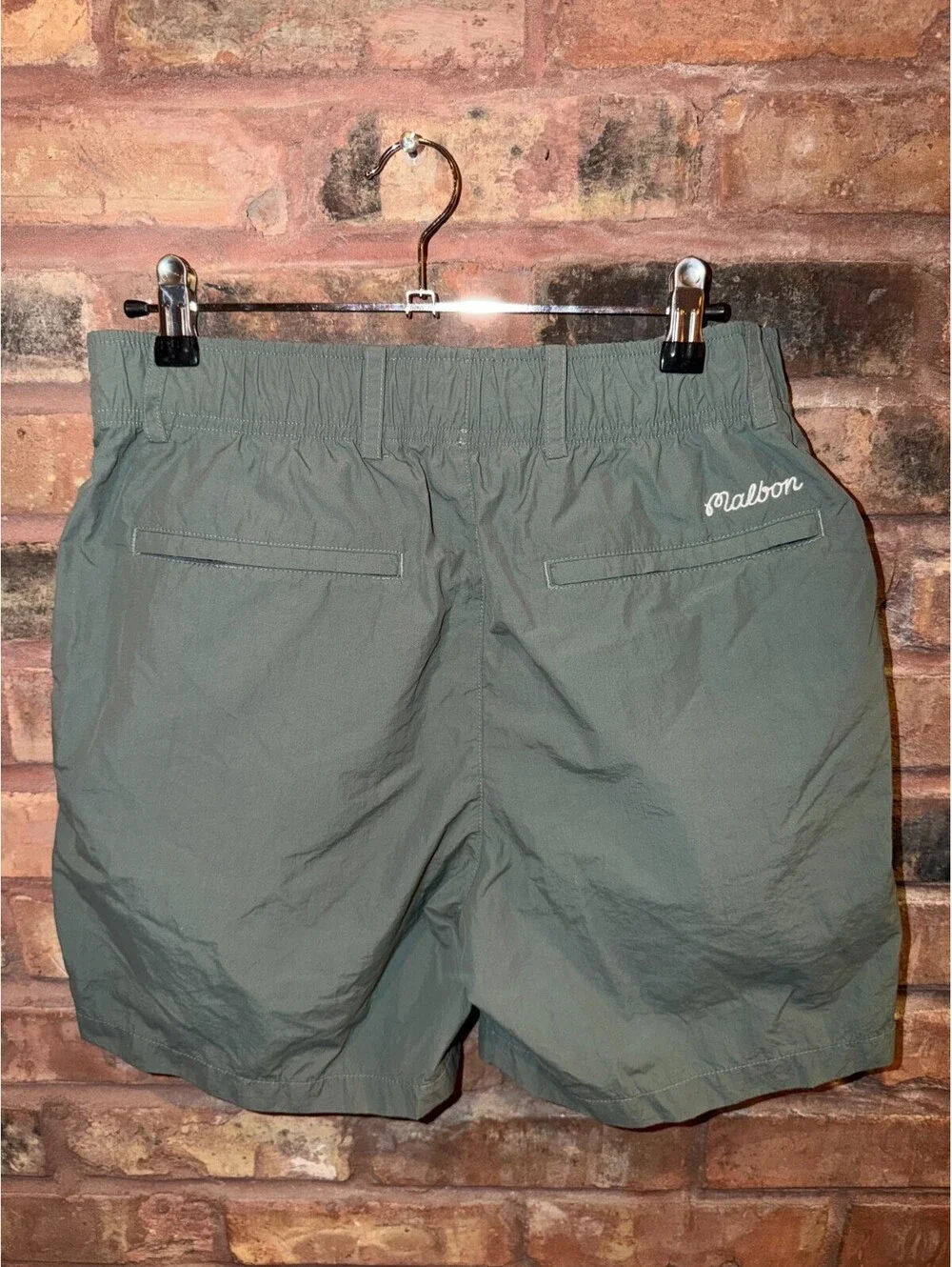 Malbon Golf Caddy Bear Shorts Men's Medium Green Short Polyester Inseam 6